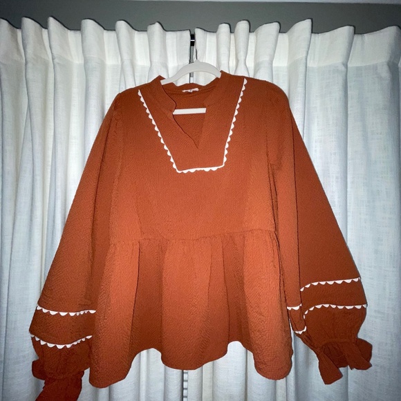 JODIFL Tops - Jodifl blouse